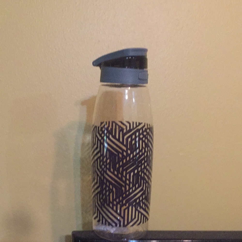 Water Container